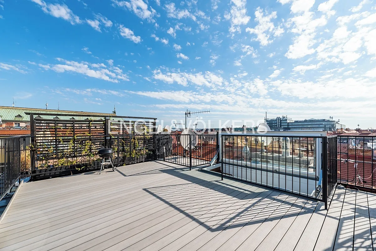 Pronájem bytu 3+kk 102 m²