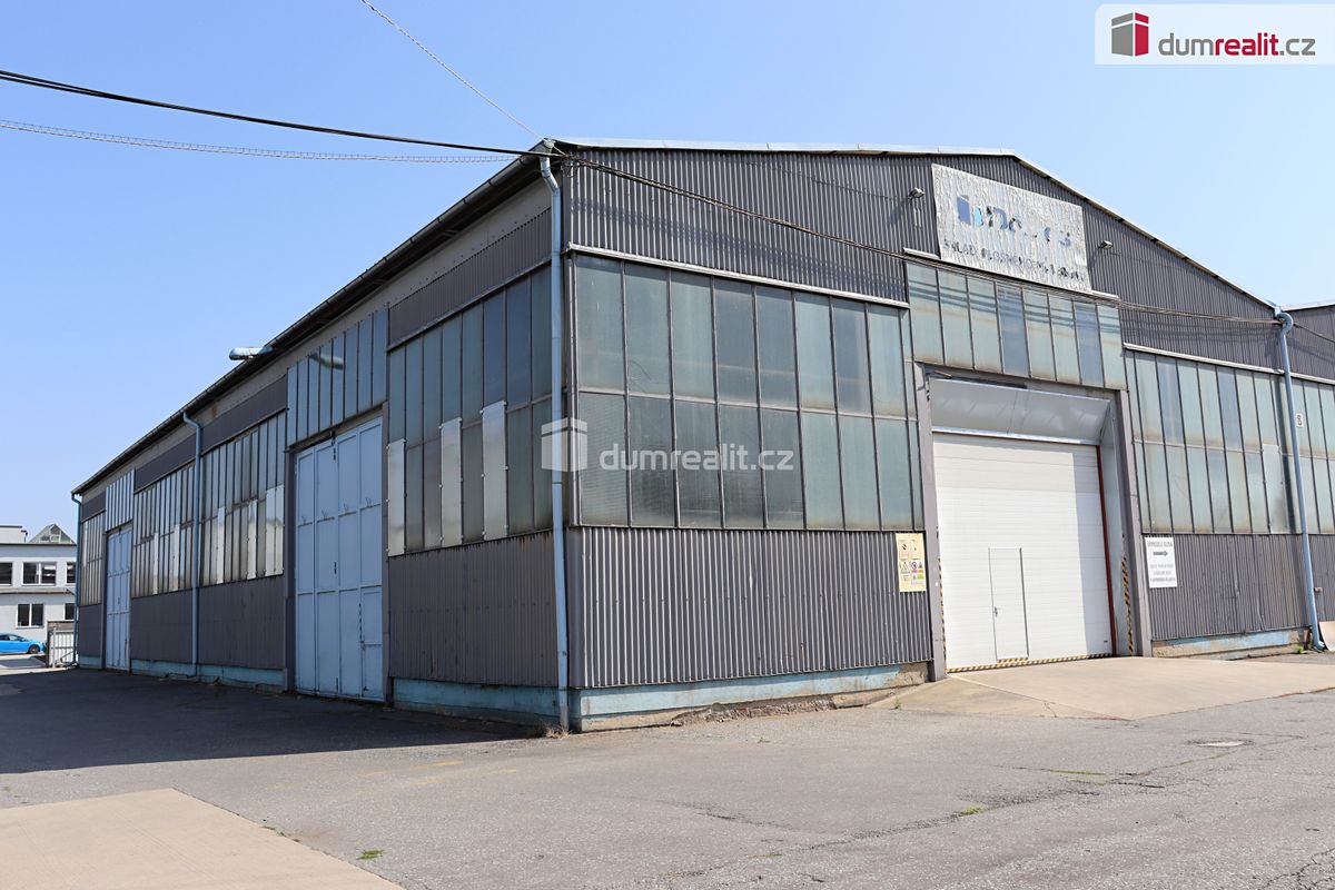 Pronájem skladového prostoru 1543 m² – fotografie 2