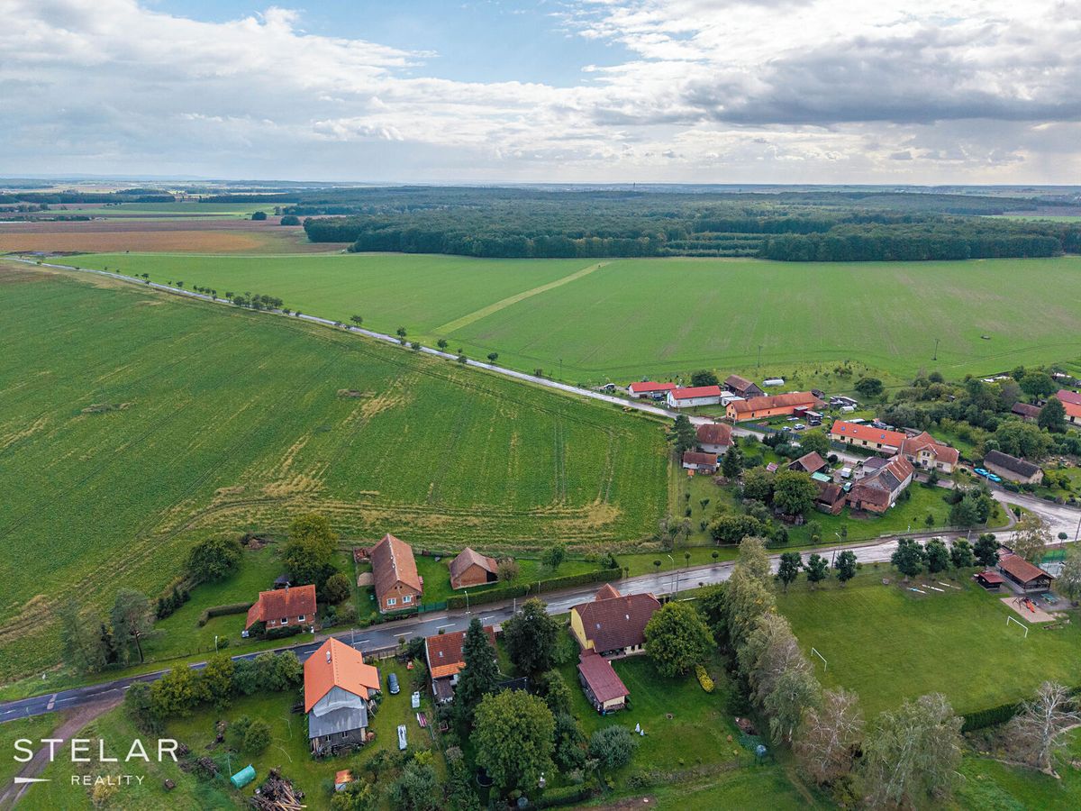 Prodej stavebního pozemku 3812 m² – fotografie 3