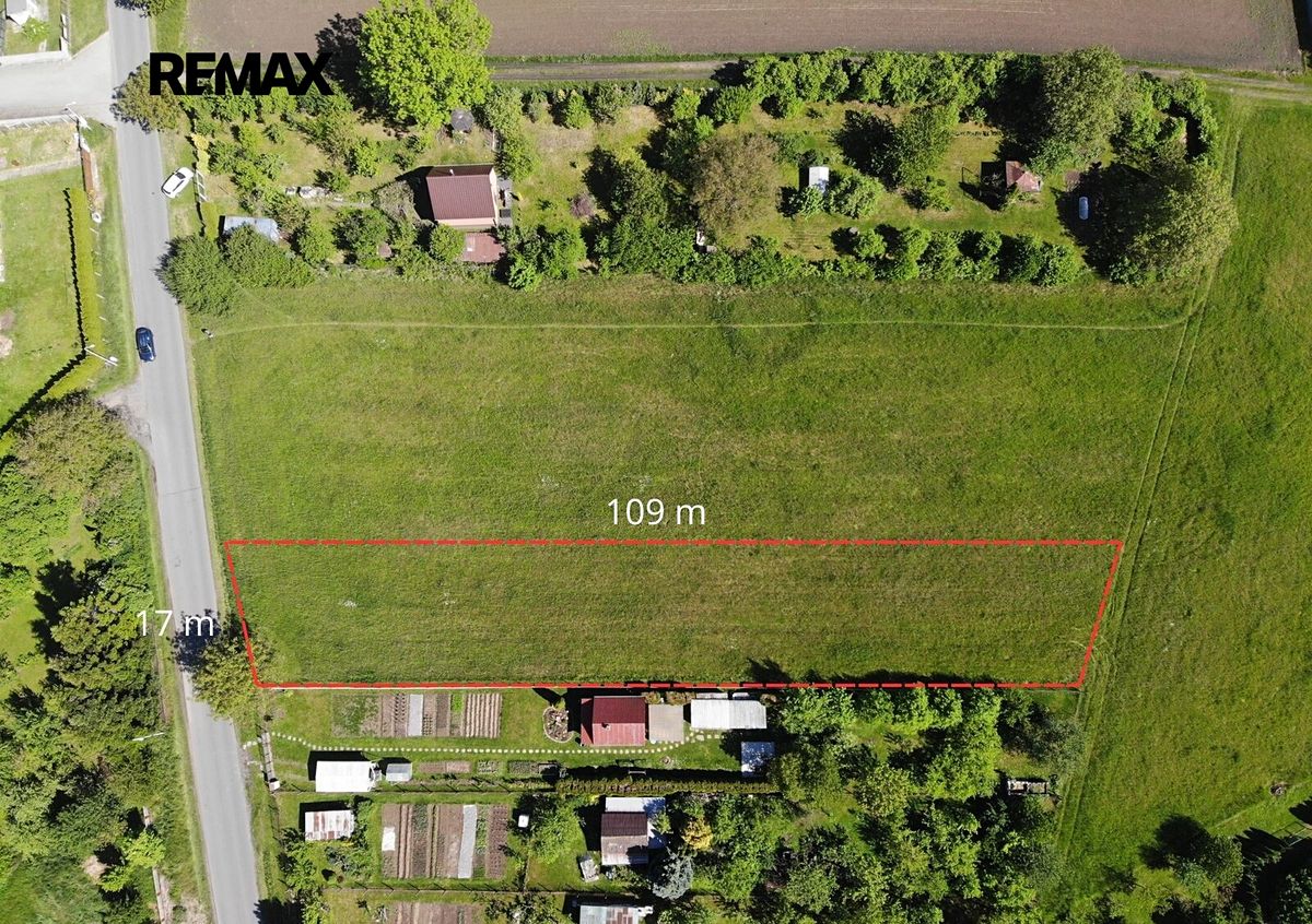 Prodej stavebního pozemku 1819 m²