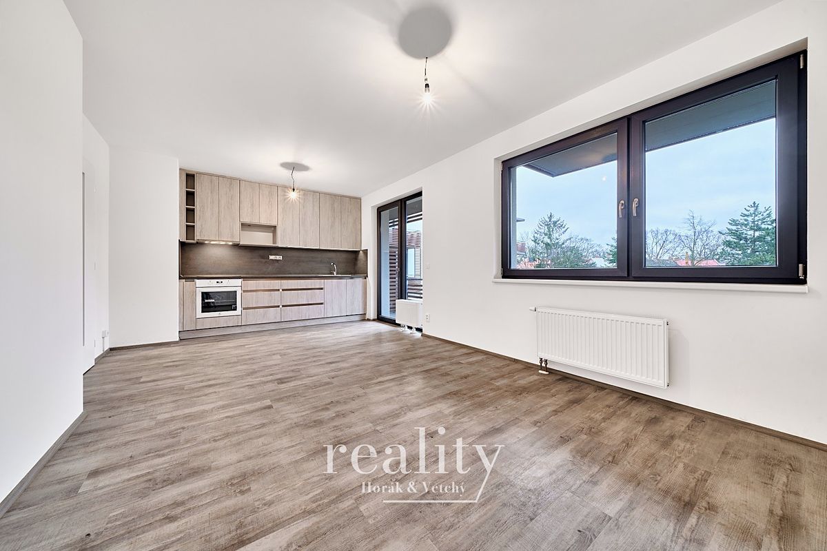 Pronájem bytu 1+kk 32 m² – fotografie 5