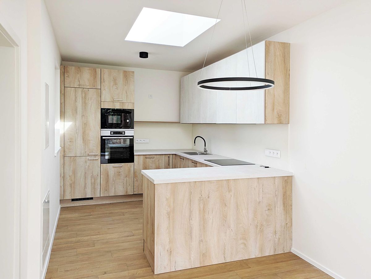 Pronájem bytu 2+kk 40 m² – fotografie 4
