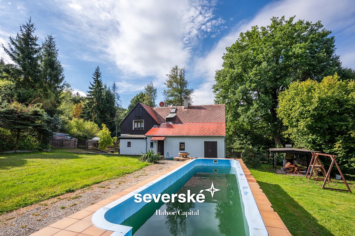 Prodej rodinného domu 190 m², pozemek 2122 m²