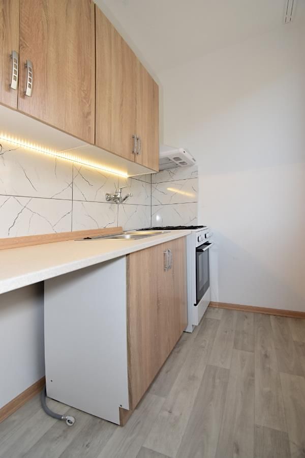 Pronájem bytu 1+1 27 m² – fotografie 4