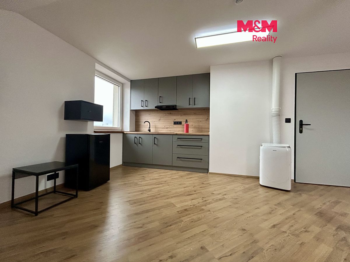 Pronájem bytu 1+kk 24 m²