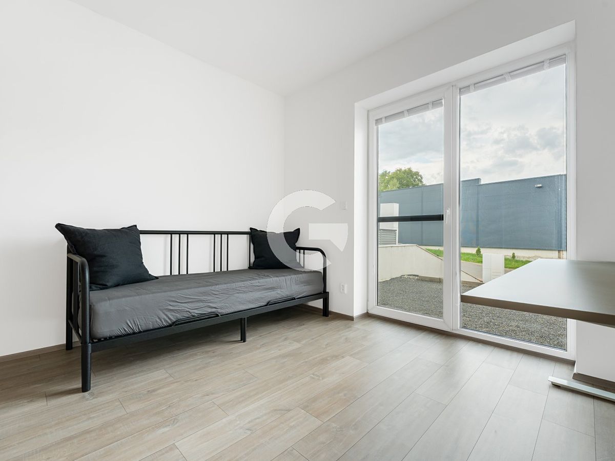 Prodej rodinného domu 80 m², pozemek 334 m² – fotografie 5