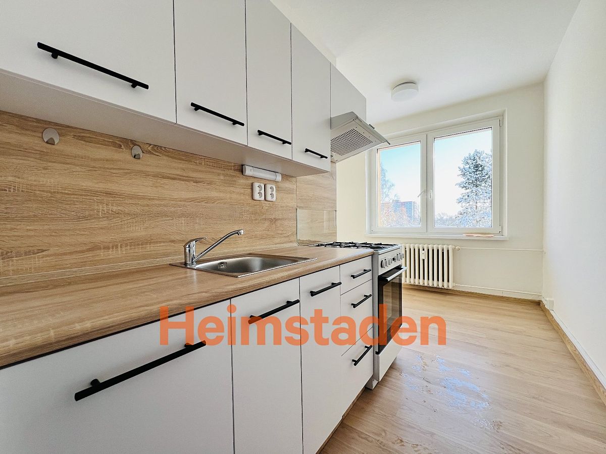Pronájem bytu 1+1 37 m² – fotografie 5