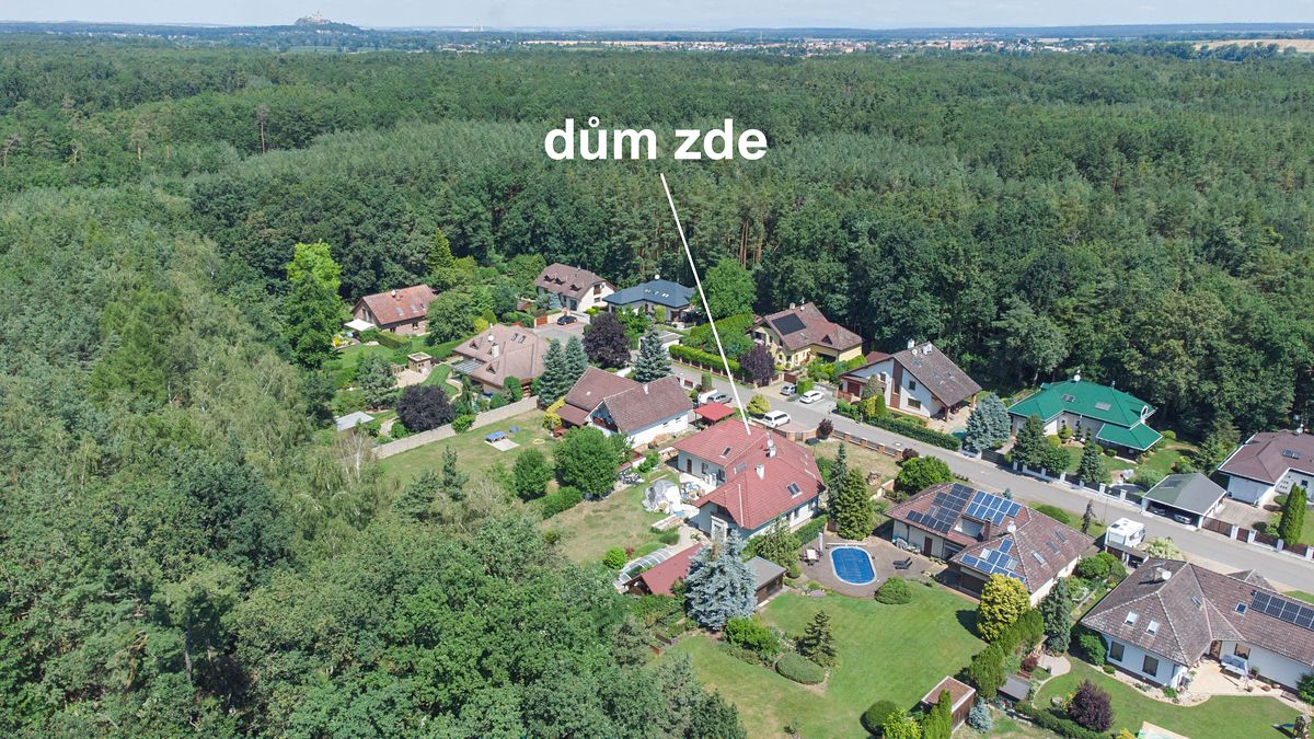 Prodej rodinného domu 400 m², pozemek 1764 m²