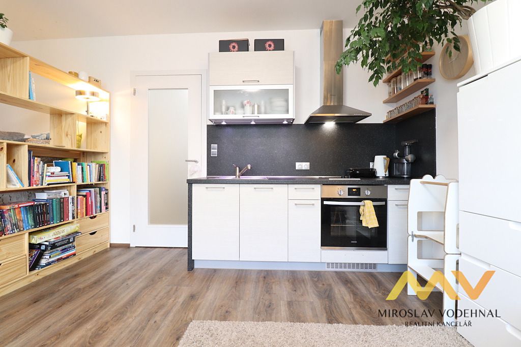 Pronájem bytu 1+kk 32 m² – fotografie 5