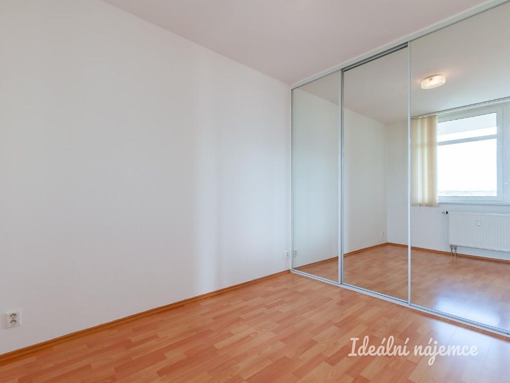 Pronájem bytu 2+kk 64 m² – fotografie 5