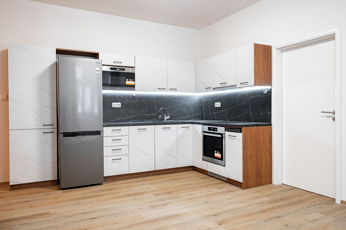 Pronájem bytu 2+kk 60 m² – fotografie 4