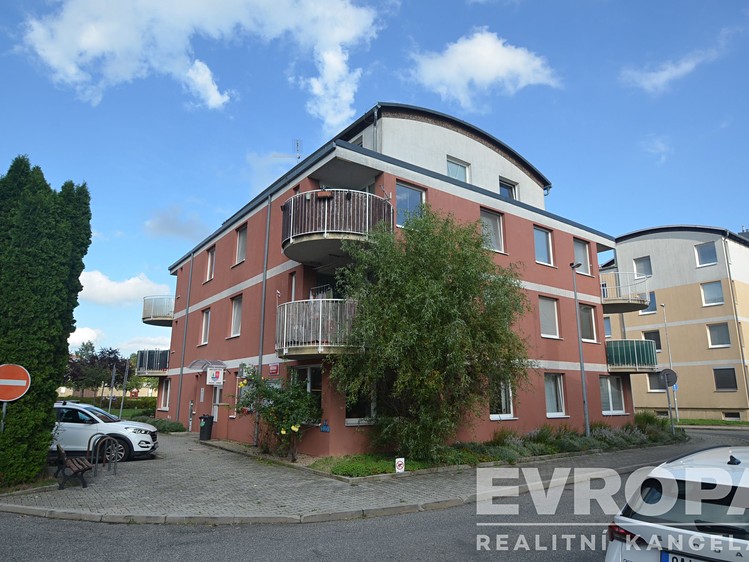 Квартира 2+kk на продаж, 54 м² (10 з 13)
