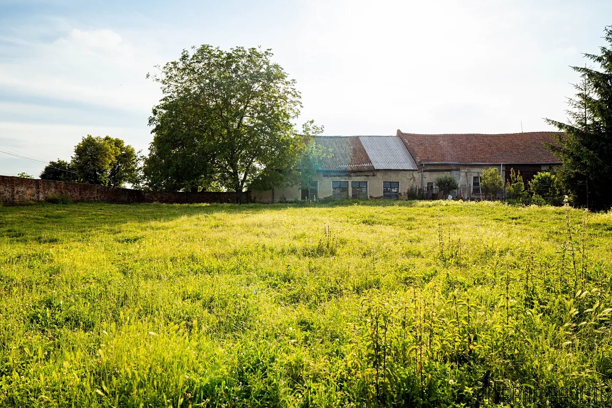 Prodej stavebního pozemku 1853 m² — fotografie 10