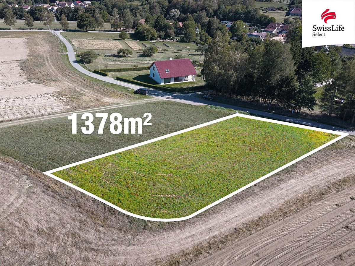 Prodej stavebního pozemku 1378 m²