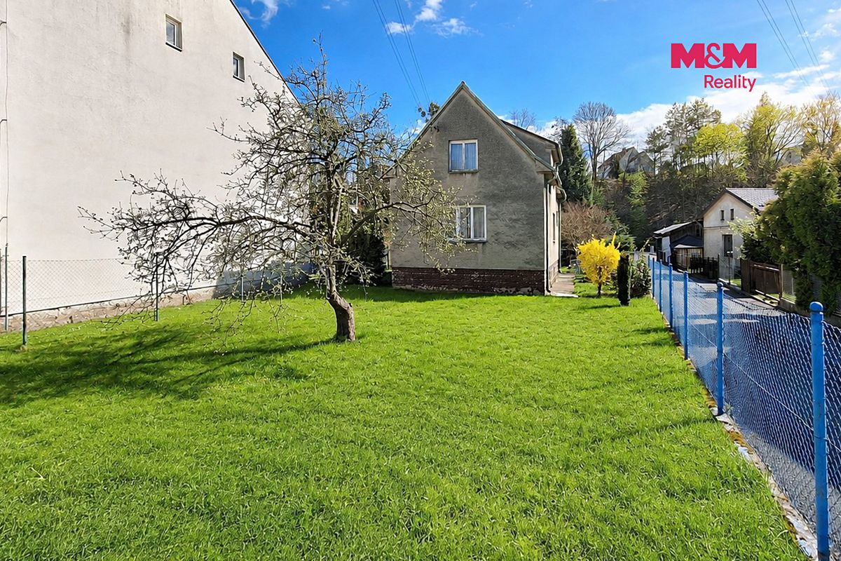 Prodej rodinného domu 106 m², pozemek 466 m² – fotografie 2