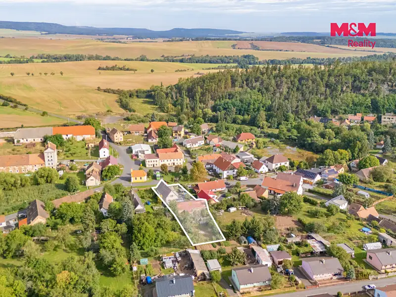 Prodej chalupy 170 m², pozemek 1474 m², Lubenec – náhled fotky 2