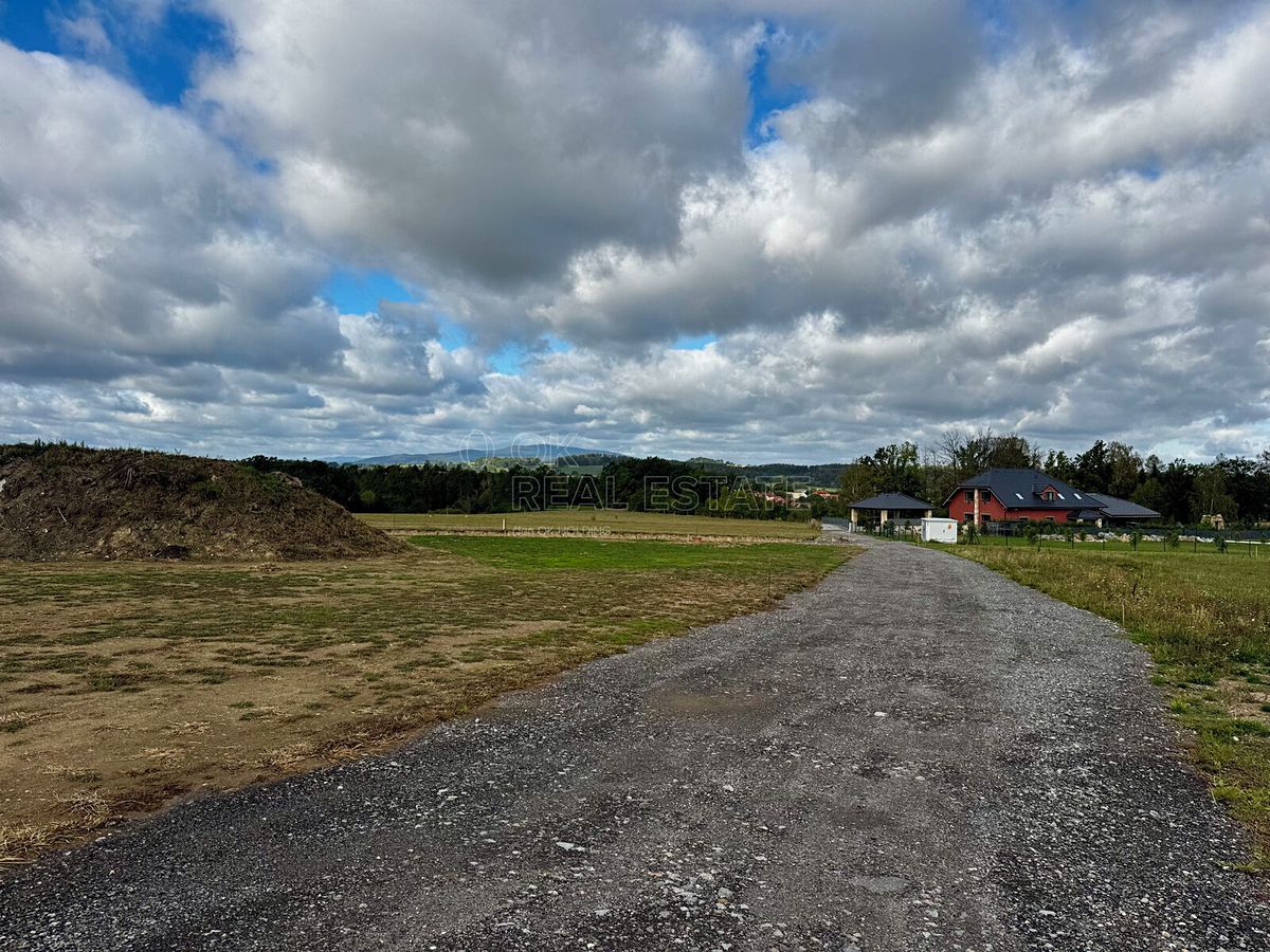 Prodej stavebního pozemku 1454 m², Římov – fotka 1 z 3