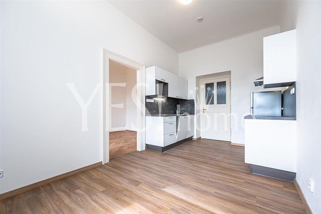 Pronájem bytu 2+kk 37 m²
