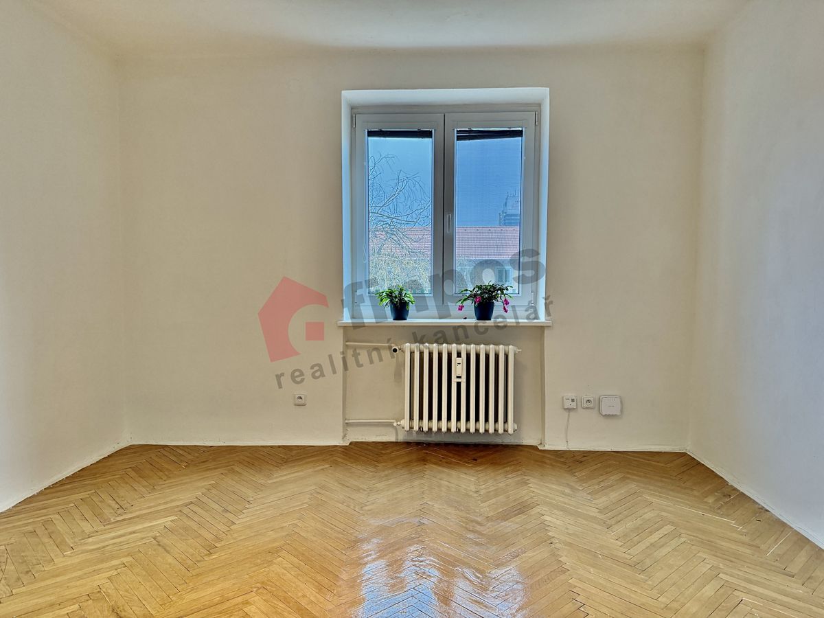 Pronájem bytu 2+1 56 m² – fotografie 3