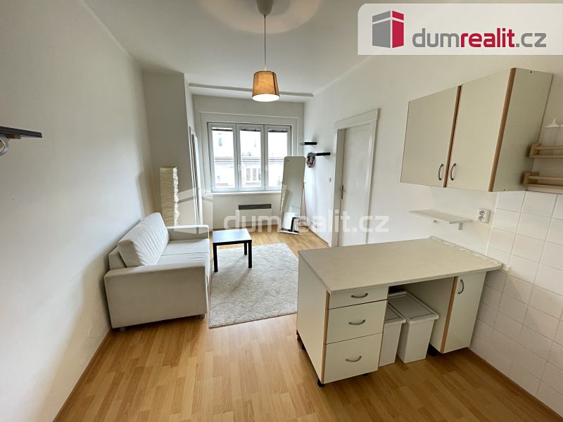 Pronájem bytu 2+kk 42 m²