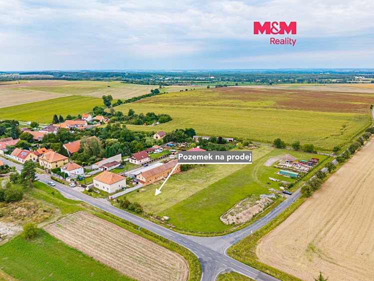 Grundstück zum Kauf, 903 m² (1 von 8)