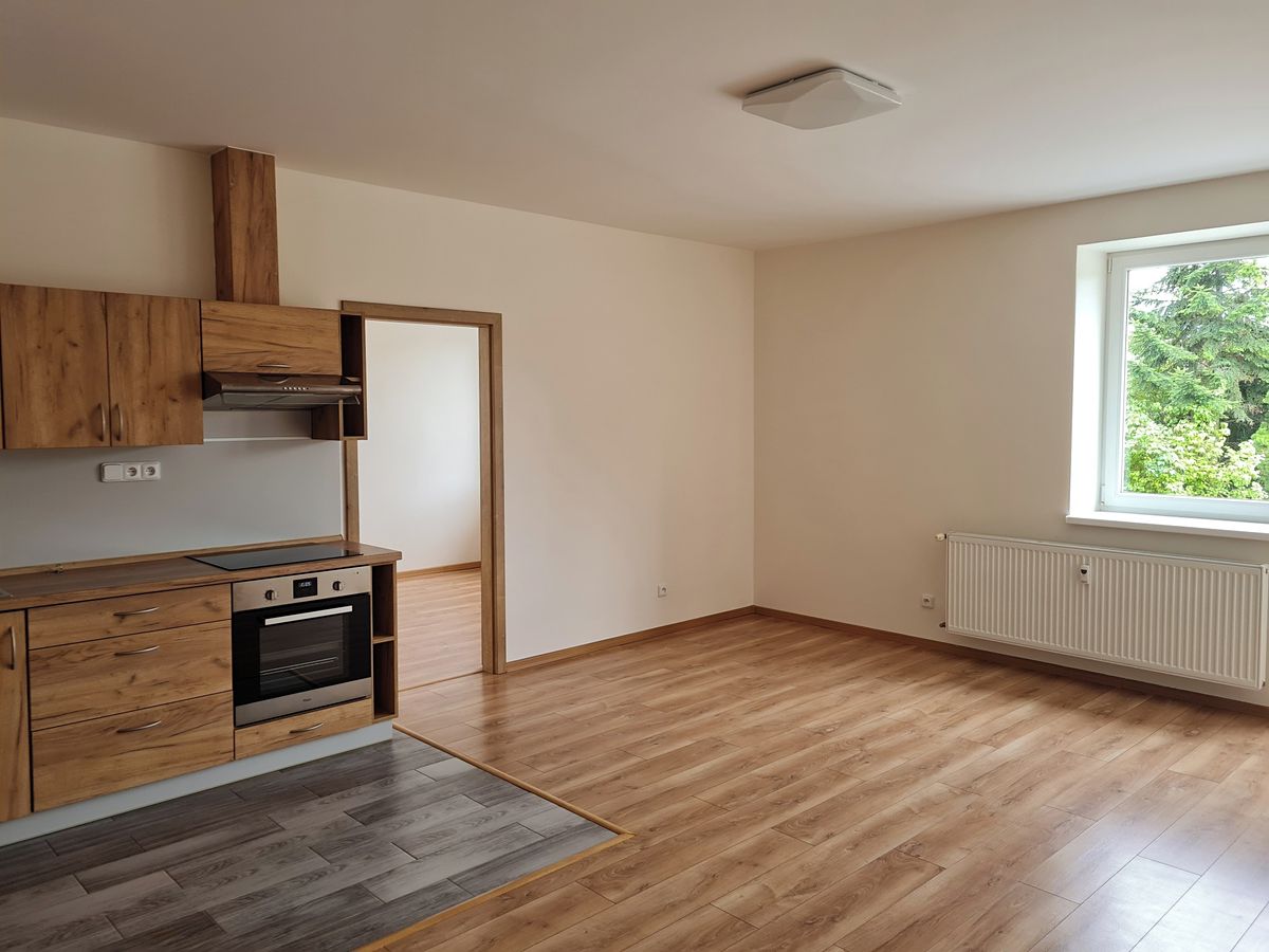 Pronájem bytu 2+kk 61 m² – fotografie 5