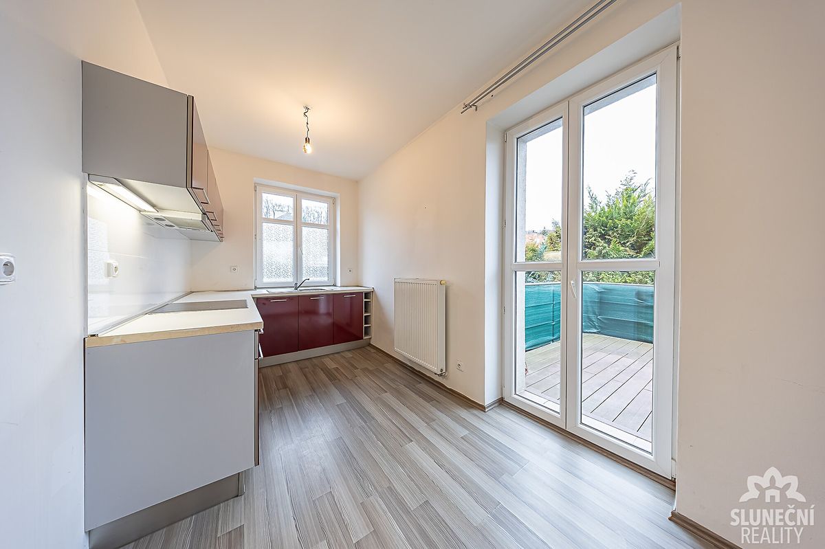 Pronájem bytu 1+1 30 m² – fotografie 2
