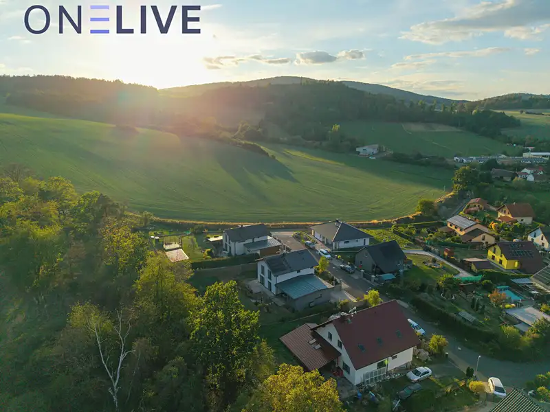 Prodej rodinného domu 151 m², pozemek 919 m², Dolany – náhled fotky 2
