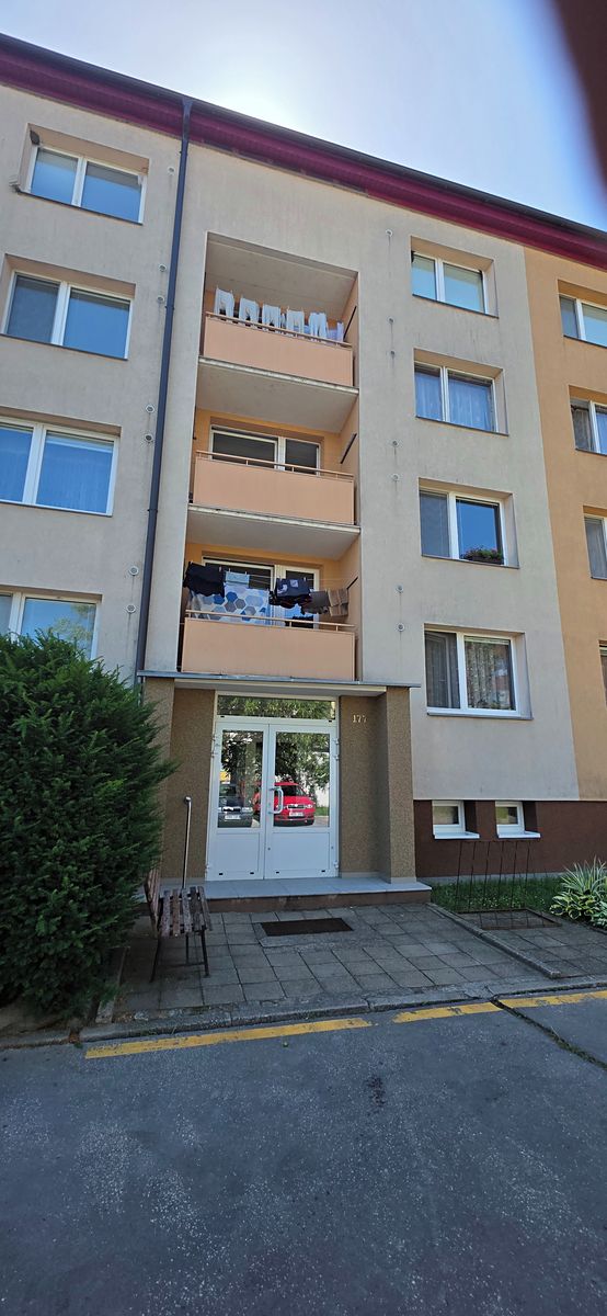 Pronájem bytu 3+1 73 m² – fotografie 5