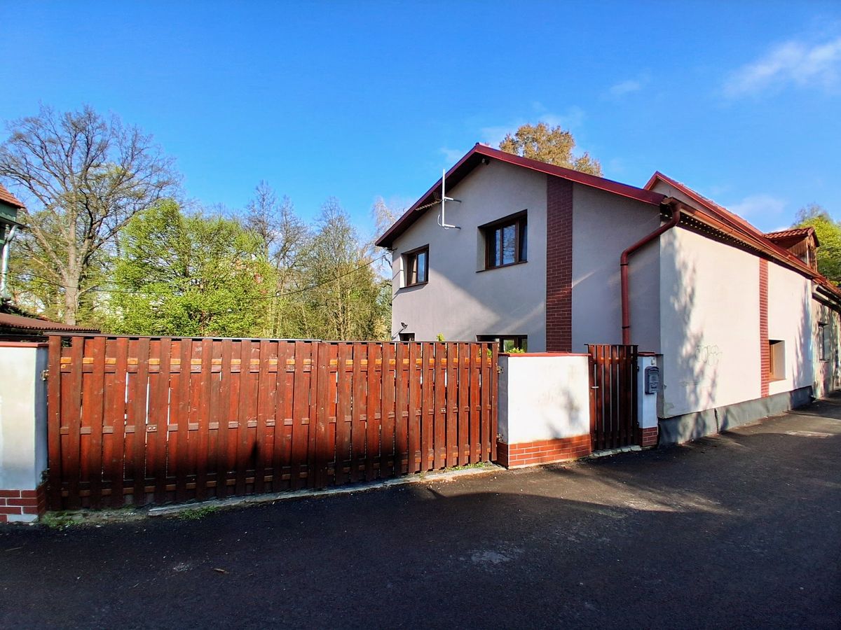 Prodej rodinného domu 136 m², pozemek 298 m²