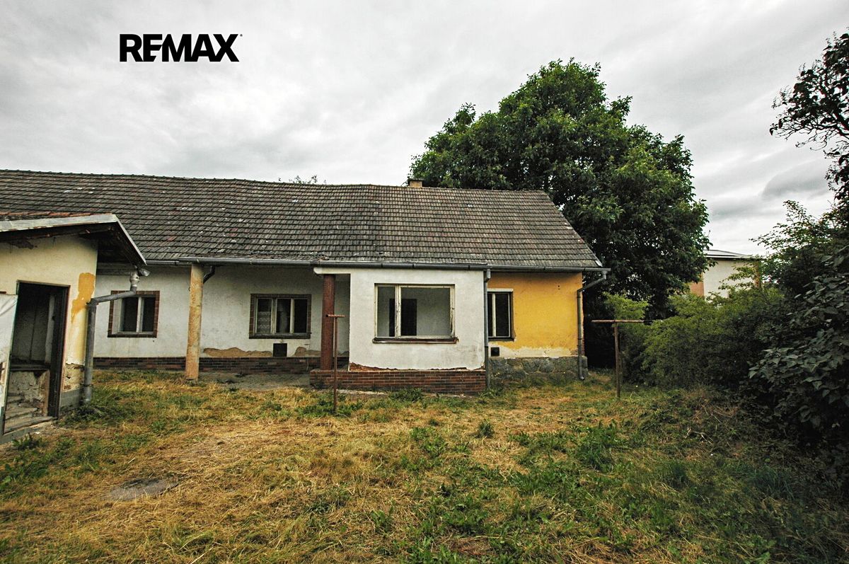 Prodej rodinného domu 90 m², pozemek 874 m²