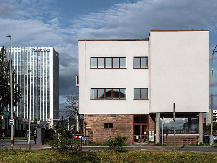 Gewerbefläche zum Kauf, 1.180 m² (3 von 7)
