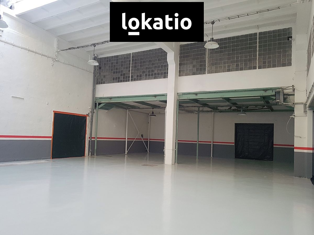 Pronájem skladového prostoru 1000 m² – fotografie 2