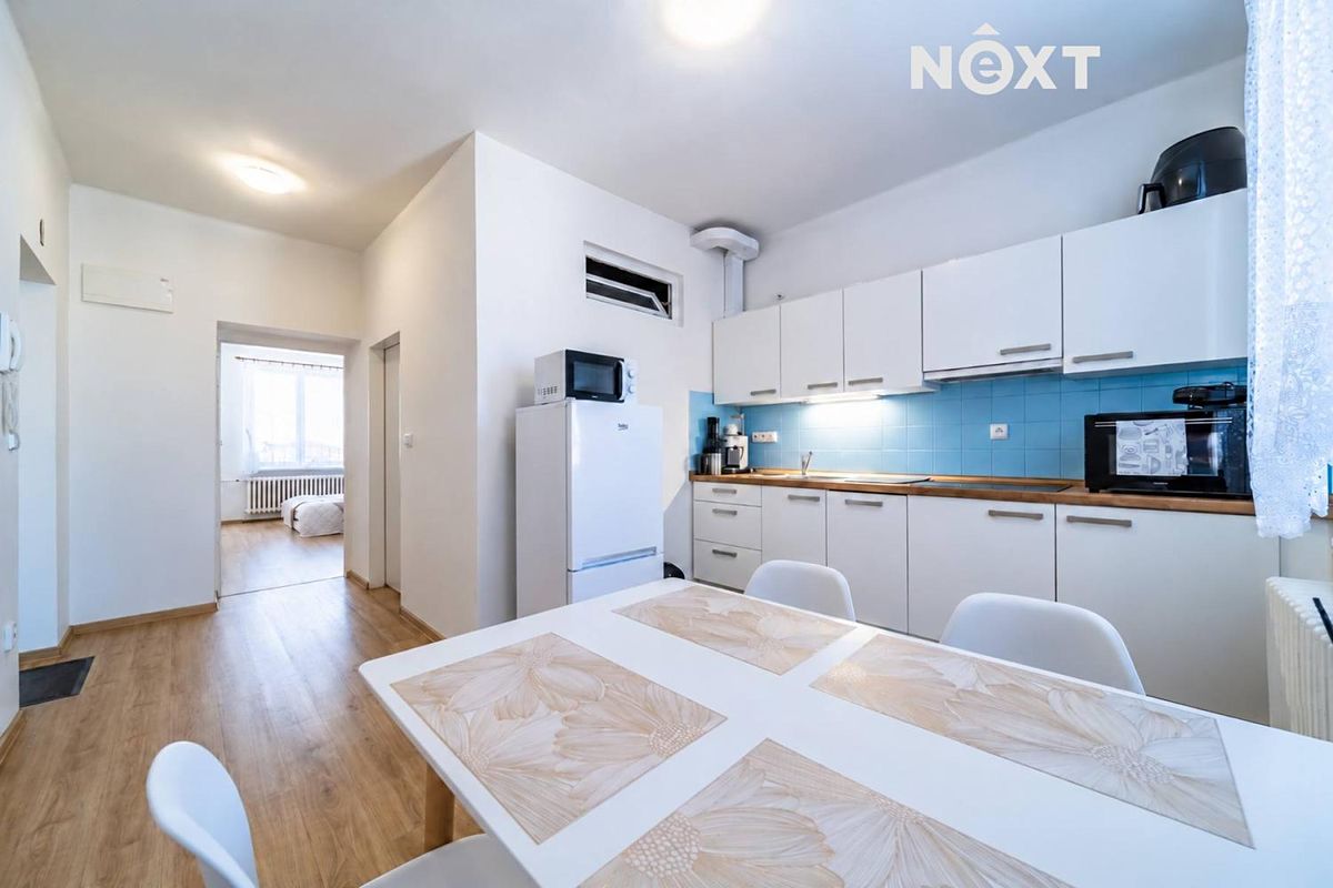 Pronájem bytu 1+1 37 m²