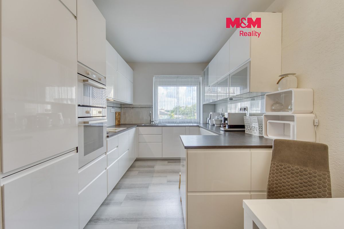 Prodej rodinného domu 144 m², pozemek 642 m²