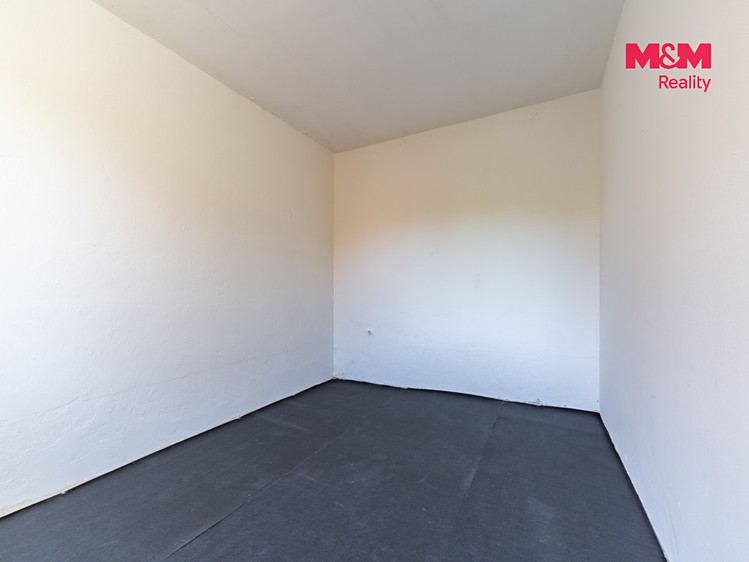 Prodej komerčního prostoru, 122 m² (13 z 30)