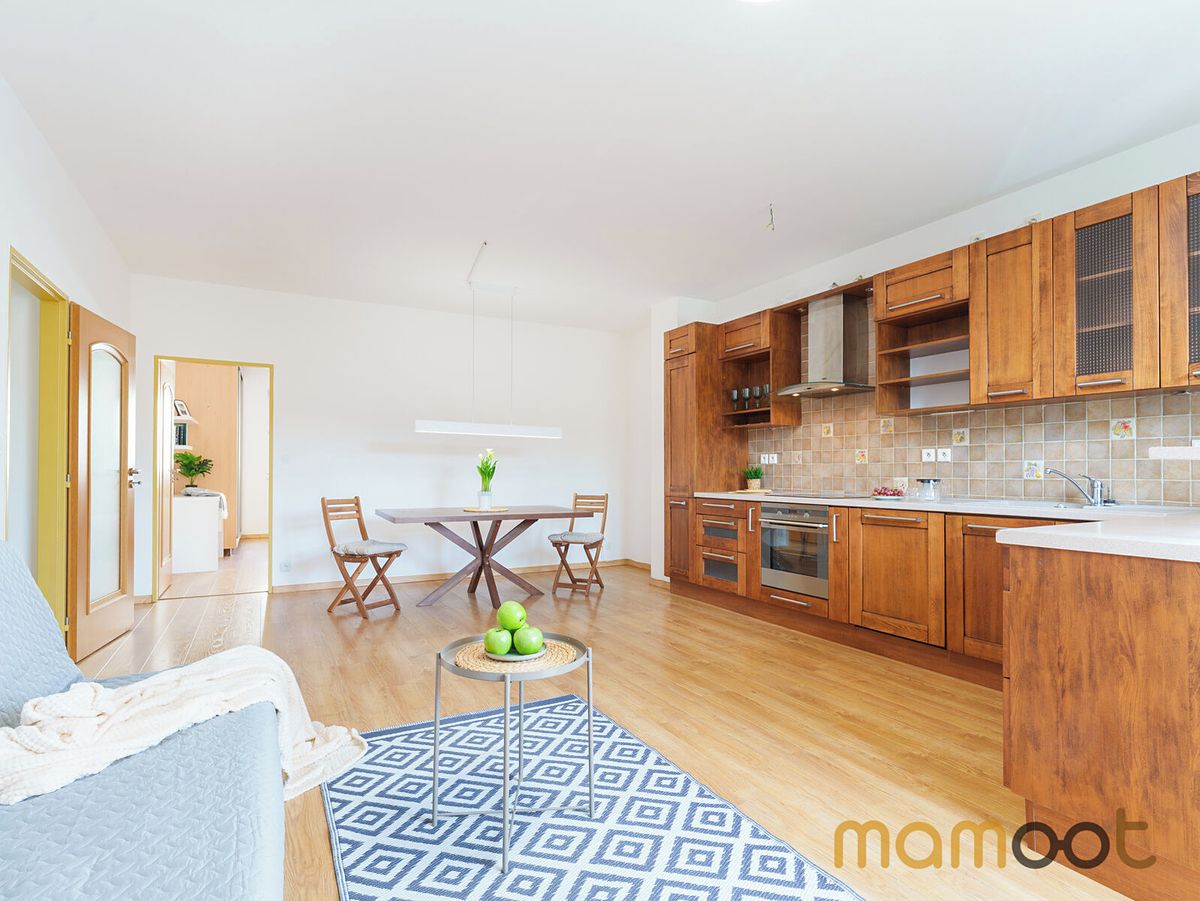 Pronájem bytu 2+kk 70 m² – fotografie 4