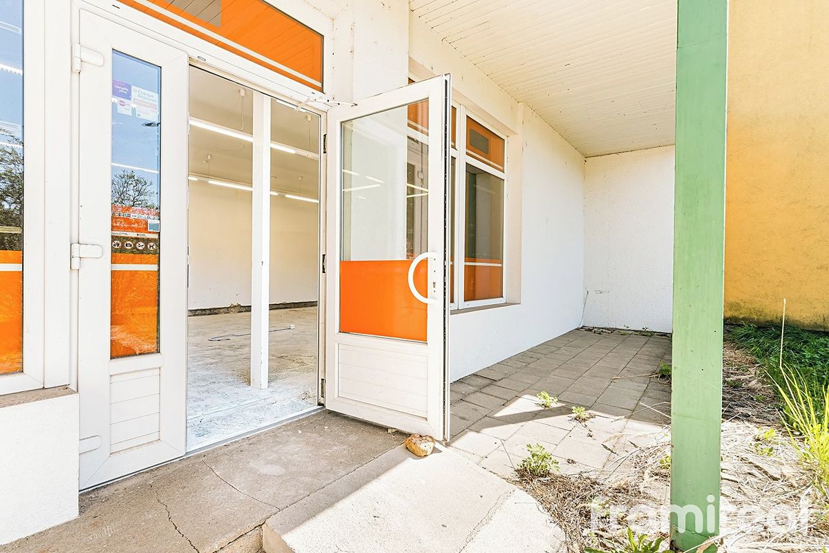 Prodej výrobní haly, prostoru 245 m² – fotografie 3