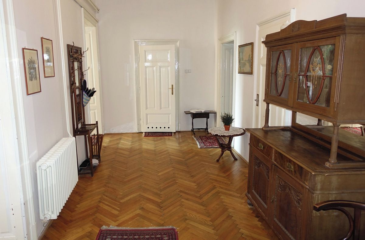 Pronájem bytu 4+1 145 m²