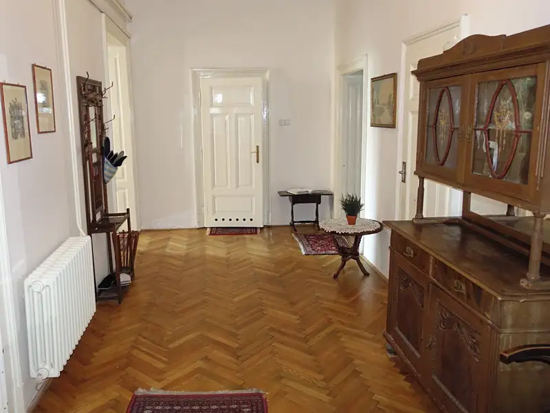 Pronájem bytu 4+1 145 m², Brno – náhled fotky 1