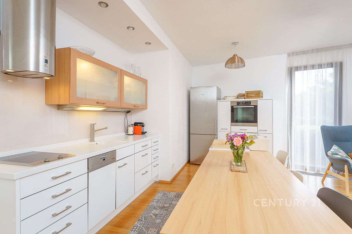 Prodej bytu 3+kk 107 m² – fotografie 2