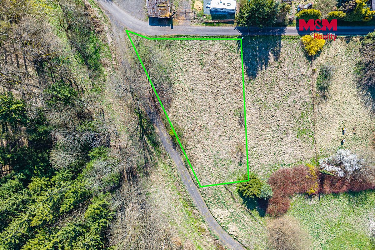 Prodej stavebního pozemku 1064 m² – fotografie 3