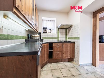 Prodej rodinného domu 168 m², pozemek 836 m²
