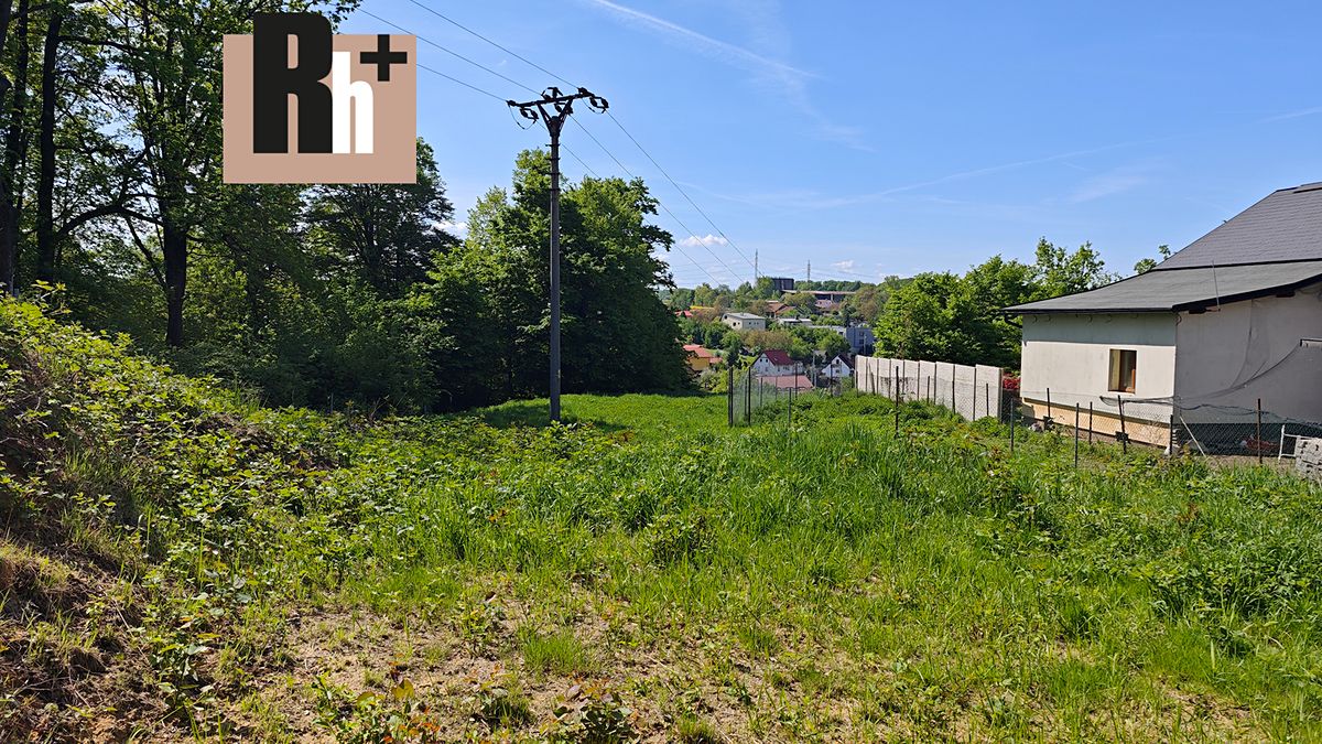 Prodej stavebního pozemku 1328 m² – fotografie 3