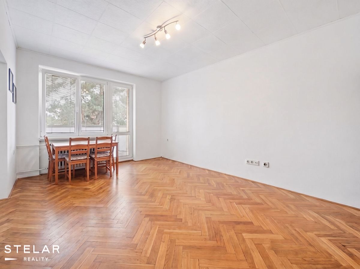 Pronájem bytu 2+1 54 m² – fotografie 3