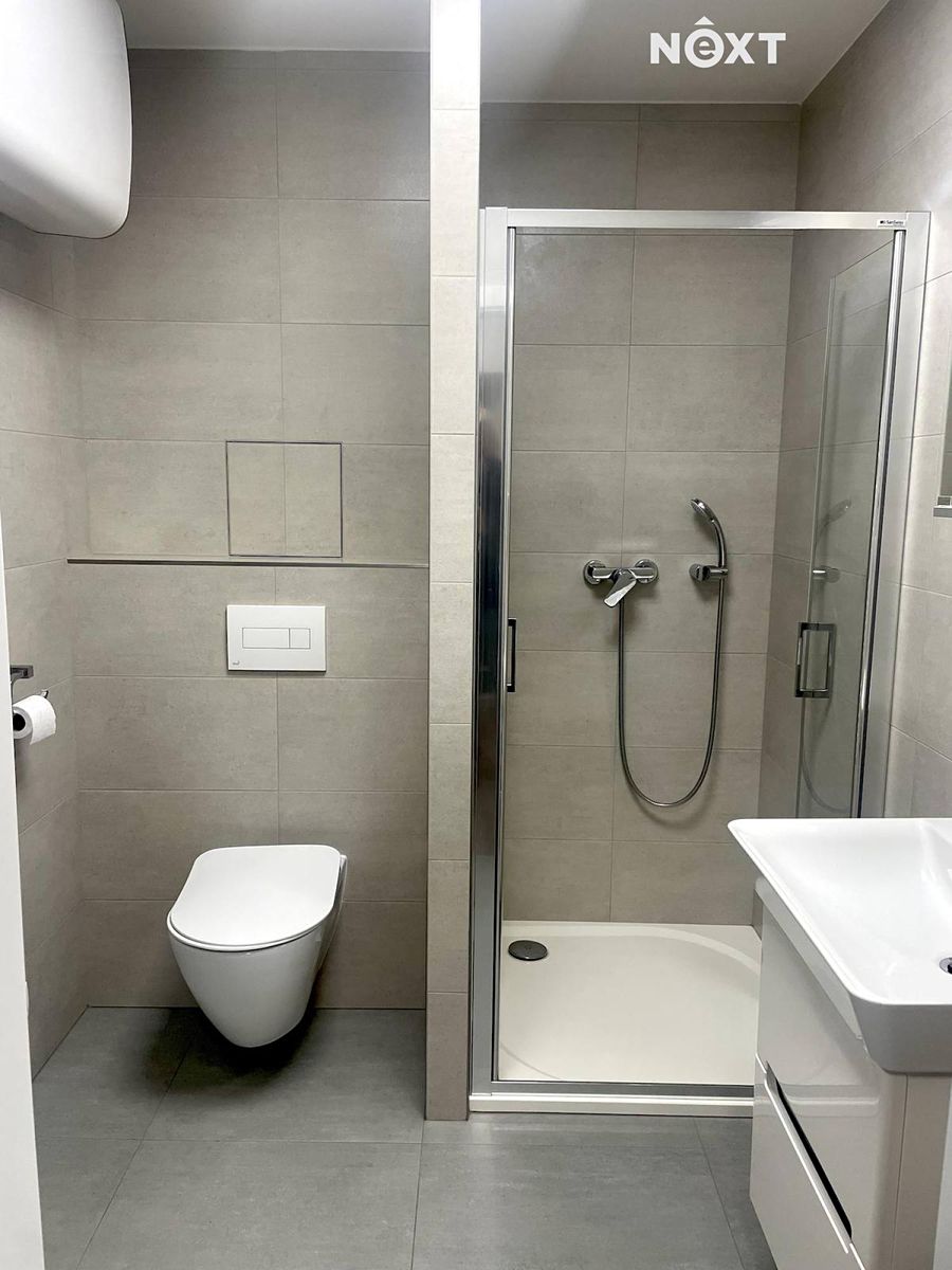 Pronájem bytu 1+kk 38 m² – fotografie 3