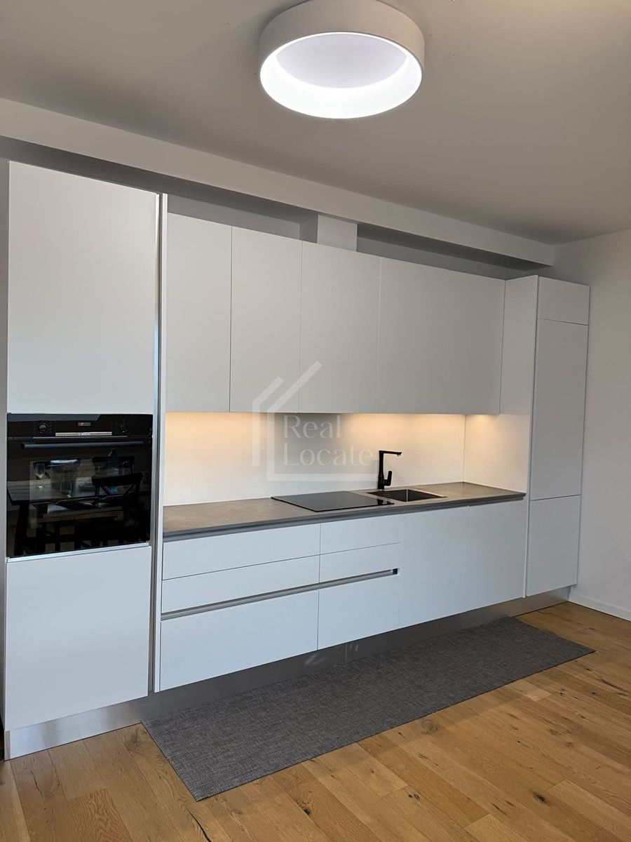 Pronájem bytu 3+kk 124 m²