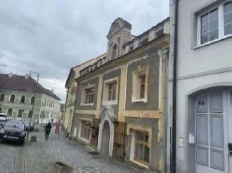 Dražba rodinného domu 431 m², pozemek 197 m², Unhošť – náhled fotky 2