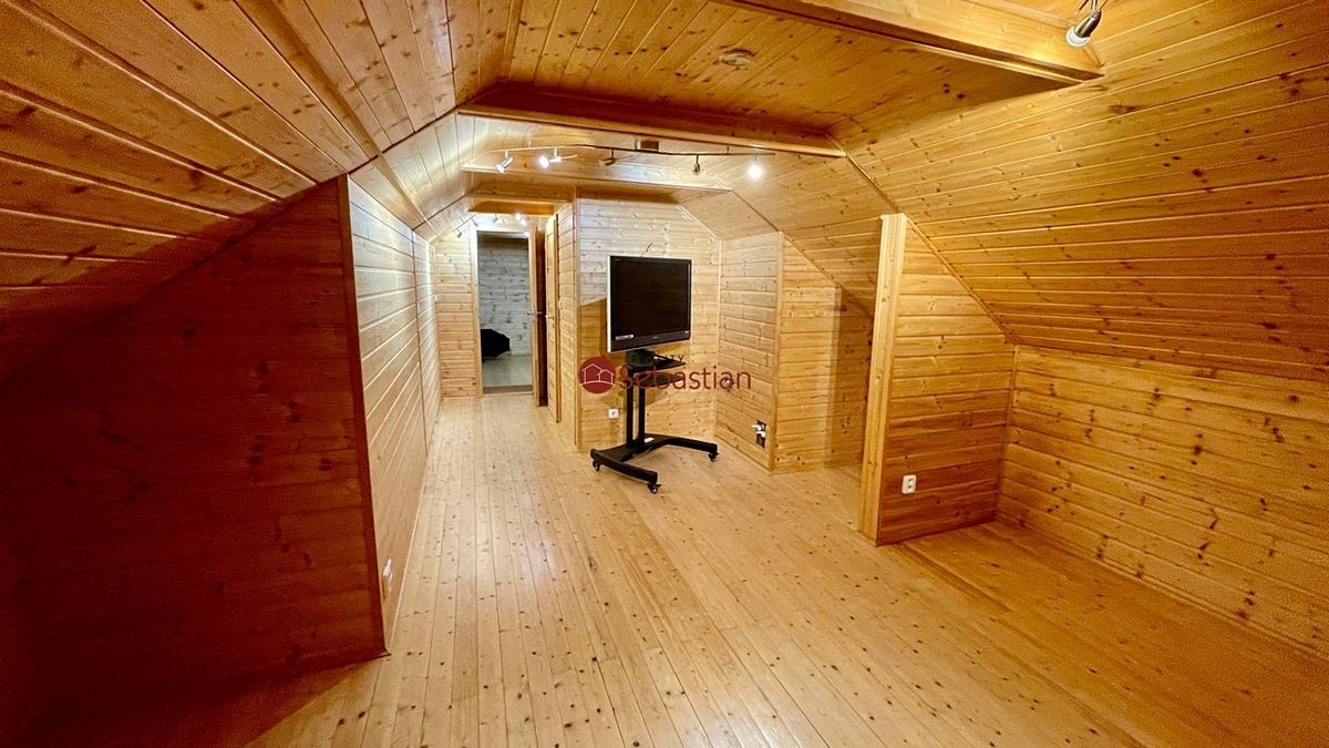 Pronájem bytu 1+kk 25 m² – fotografie 3