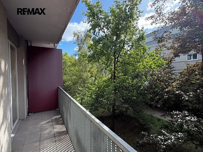 Pronájem bytu 2+kk 48 m², Praha – náhled fotky 2